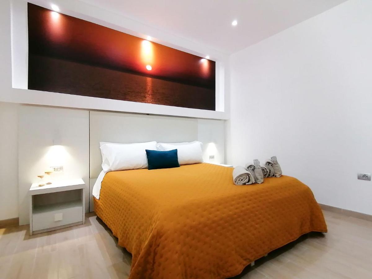 سانتا تيريزا غالّورا Charme Suite B&B Experience المظهر الخارجي الصورة